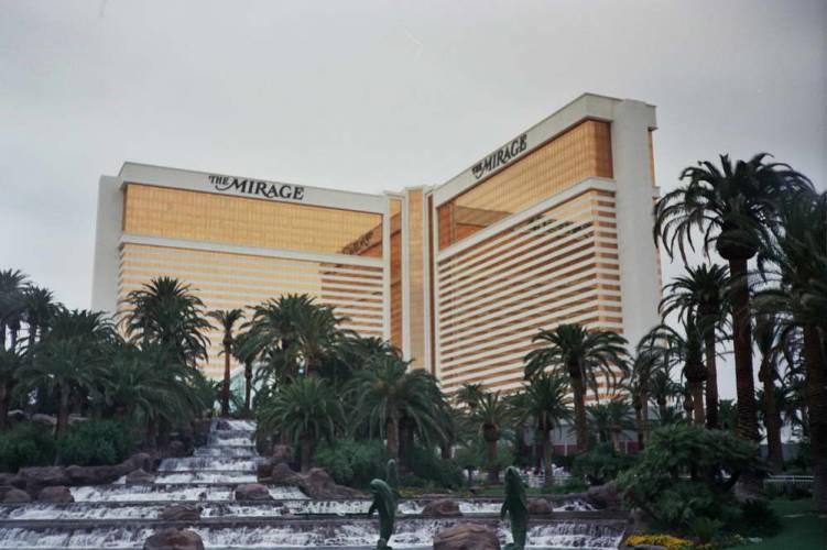 USA_1990-05-19 00-00-01_R05F11